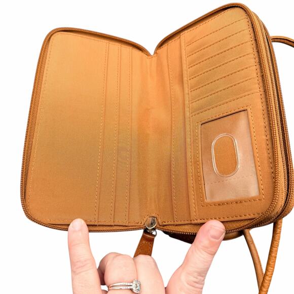 Fossil Leather Wallet Crossbody Tan Zip Around Phone Bag - Picture 4 of 7